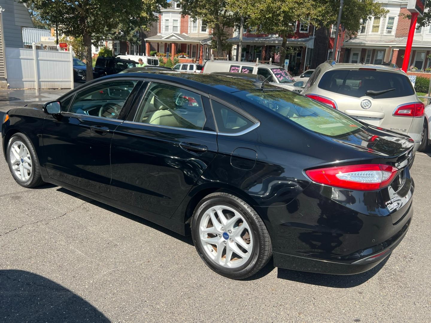 2016 BLACK /Beige Ford Fusion (3FA6P0H78GR) , located at 1018 Brunswick Ave, Trenton, NJ, 08638, (609) 989-0900, 40.240086, -74.748085 - Just Arrived! 2016 Ford Fusion | Loaded up | Just Serviced | $8,995 | Call Now! This Vehicle will not last long!!! Pinto Auto Group PintoAutoGroup.com 609-989-0900 - Photo#7